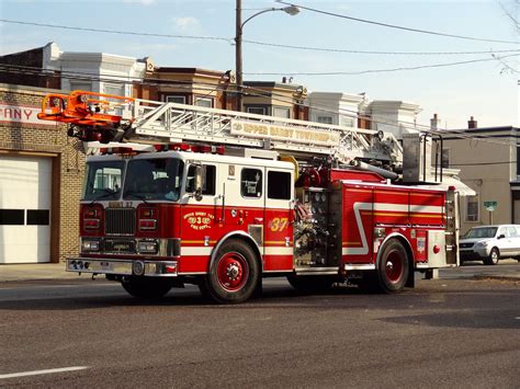 Udfd Quint 37 Fire Trucks Fire Apparatus Firefighter