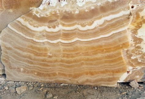 Alabaster, al has a low earthquake risk, with a total of 10 earthquakes since 1931. GLA Glass-laminated Alabaster - Artifex London