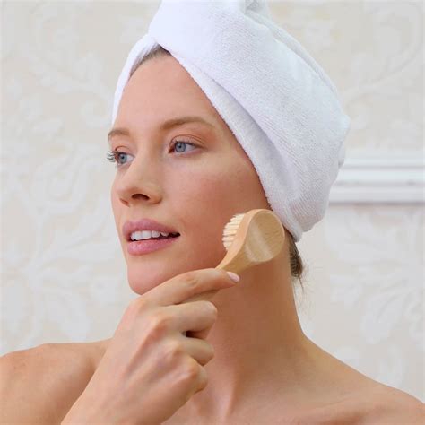 Dry Brushing At A Spa Rejuvenate Your Skin And Boost Your Wellness