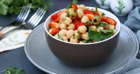 Receita De Salada De Gr O De Bico Com Atum Light Mundoboaforma