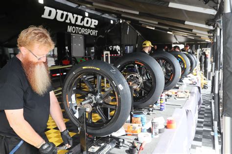 The r5 was developed in 1958 and considerably reduced the weight of the these vintage racing tires are still made in the original tire moulds using dunlop's 204 compound. Three More Years: Dunlop On Board Again As Spec Tire For ...