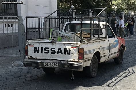 Nissan Pickup Santiago Chile RiveraNotario Flickr