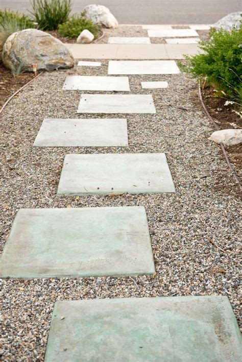 How To Make Concrete Pillow Stepping Stones Underass