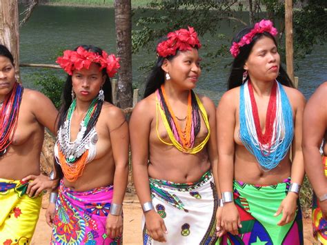 Embera Indian Amazon Tribes Girls Nude Play Indios Embera Girls Min