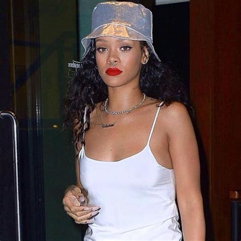 Everything You Need To Know About Rihannas Ouch Less Septum Piercing The Fader