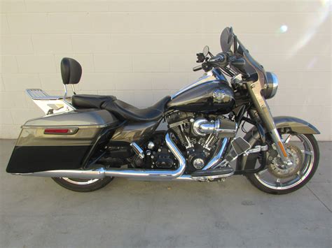 Pre Owned 2014 Harley Davidson Road King Cvo In Peoria Uhd961506