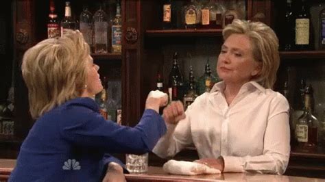 Saturday Night Live Hillary Clinton Fistbump SNL Saturday Night