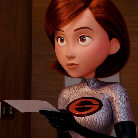 Pin By Pinner On [ Ch ] Helen Parr Mrs Incredible Disney Incredibles The Incredibles