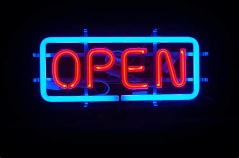This act has been done on agt for the past 3 seasons. bar-open-neon-light-sign-store-display-real.jpg (3008×2000 ...