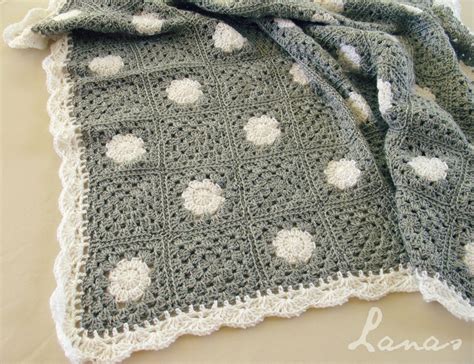 Lanas de Ana: Polka-Dot Blanket