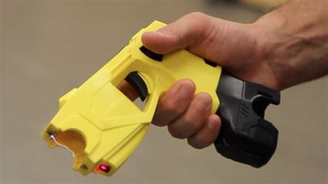 New Police Report Probes Taser Usage Cbc News