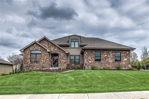 We all met at the keller williams market center at 5:45 am and made it back to omaha at 7. NEW LISTING! Omaha Home for Sale in Silverleaf Estates