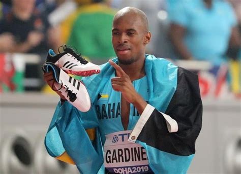 Olympictalk is on apple news. PICS: Muhammad breaks own World mark to win 400m hurdles ...