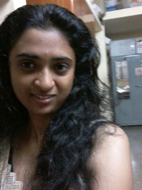 Anuradha Hot Indian Girl Selfies Photo 10 67