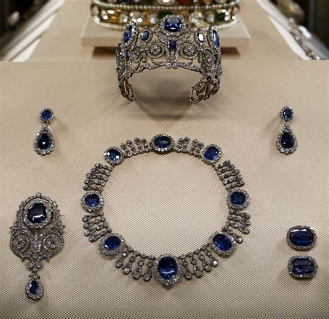 Jewel History Diamonds Guarded Ingeniously 1888 The Court Jeweller