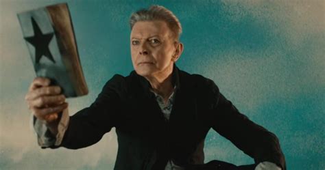 David Bowies Blackstar Takes Early Lead On Albums Chart