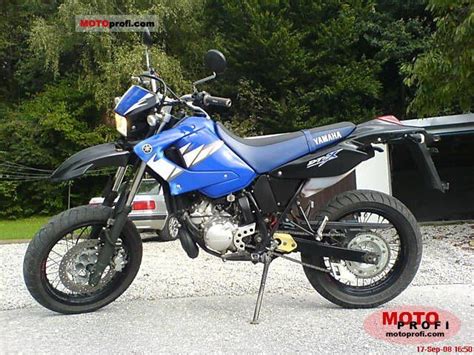 Serrated and folding pegs, brake and shifter pedals mimic the bigger competition bikes, while the team yamaha graphics leave no room for mistakes. Yamaha Yamaha DT 125 X - Moto.ZombDrive.COM