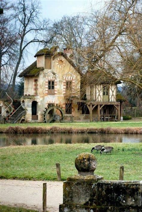 Marie Antoinettes Home Built In The 1700s France French Cottage