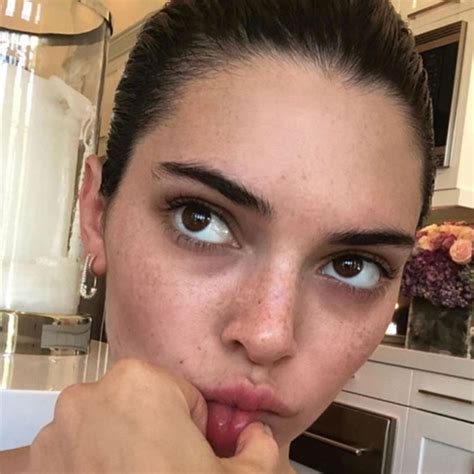 Kendall Jenner No Makeup Mugeek Vidalondon
