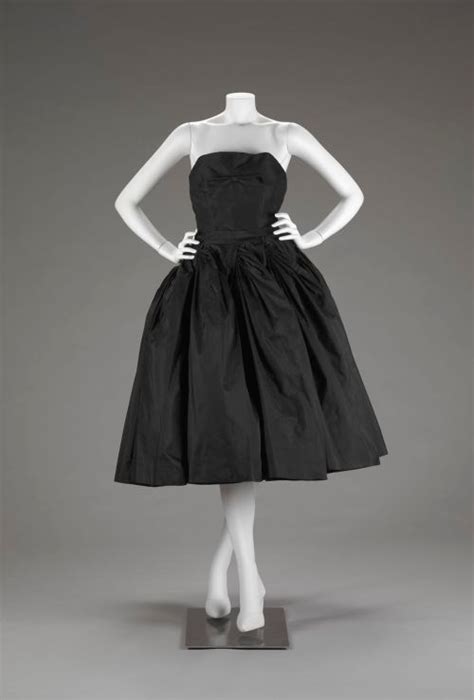 Omg That Dress Vintage Fashion 1950s Vintage Dior Vintage Gowns