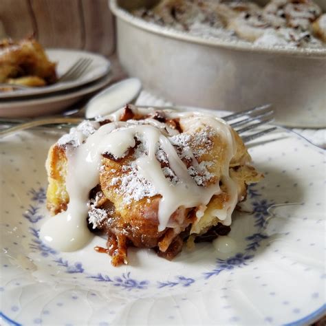 Apple Pie Puff Pastry Cinnamon Rolls Rumbly In My Tumbly