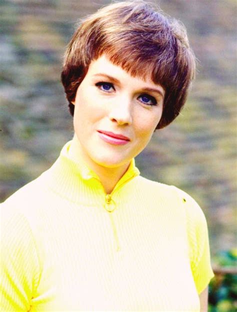 Mellow In Yellow Julie Andrews Hooray For Hollywood Actresses
