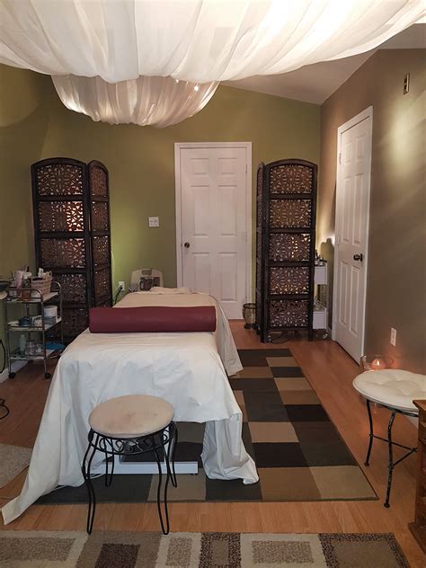 My Massage Room 2017 3 Massage Room Massage Therapy Rooms Massage Room Decor