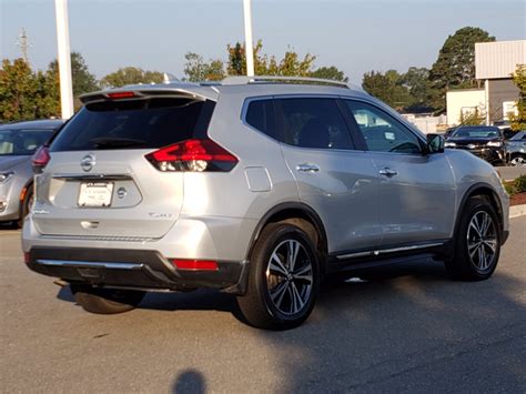 Pre Owned 2017 Nissan Rogue Sl With Navigation And Awd