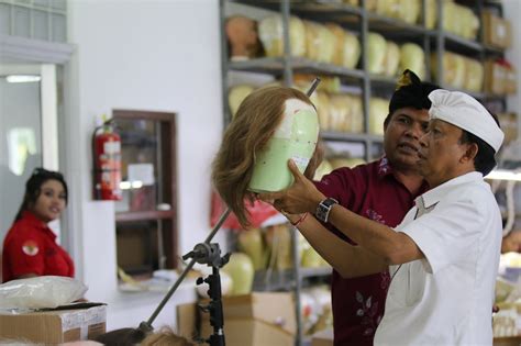 Info lowongan kerja di purbalingga, banjarnegara, purwokerto dan sekitarnya. Koster Support Pabrik Impor Wig dan Seni Rupa Tiga Dimensi ...