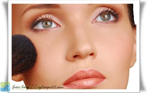 Makeup raya kiri ke kanan? Tips dan Cara Make Up Natural - Kecantikan - CARApedia