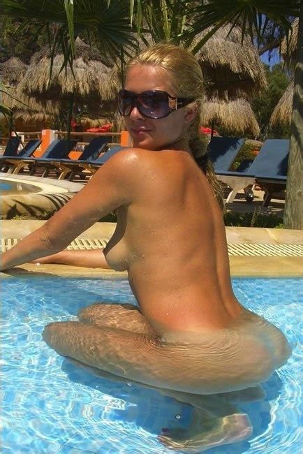 Nude Pics From Holiday