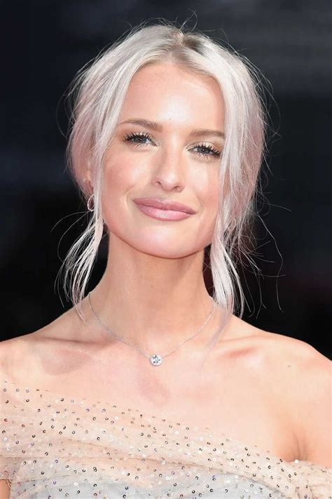30 Celebrities Whove Made Going Gray Look So Chic Dying Gray Hair