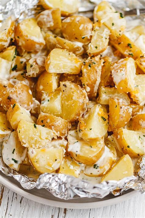 Parmesan Ranch Potatoes In Foil Packets Potato Side Dishes Foil
