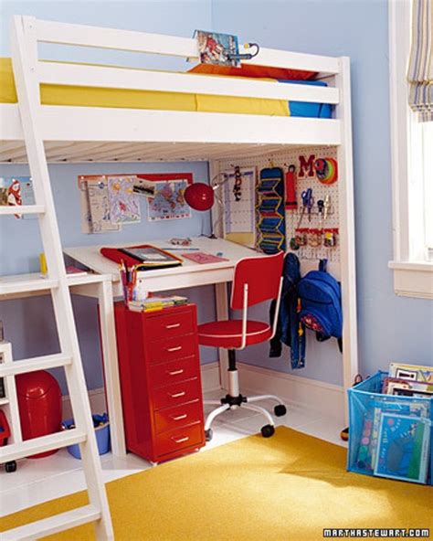25 Ideas To Create Practical Desk Spaces For Kids Kidsomania