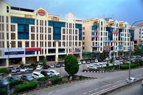 Lot 10 & 12 jalan 5/101c jalan kaskas 1 batu 6 jalan cheras 56000 kuala lumpur kuala lumpur. Cheras Business Centre Intermediate Shop-Office 3 bedrooms ...