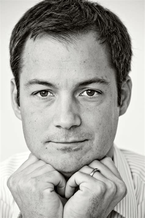Aanleiding was het verschijnen van het herfstnummer van mo*magazine, met op de cover heel groot de vraag: File:Alexander de croo 675.jpg - Wikimedia Commons