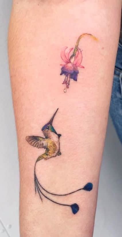 Hummingbird Tattoos Main Themes Tattoo Styles And Ideas