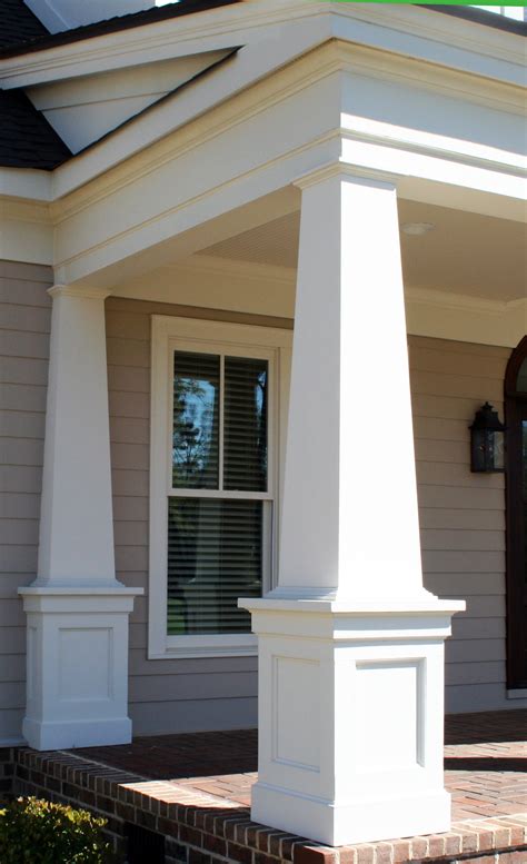 Columns For Porches I Love The Horizontal Roof Line Trim Work On