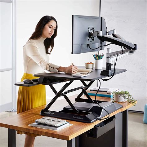 Reasons Why You Should Stand To Work Use A Adjustable Standing Desk