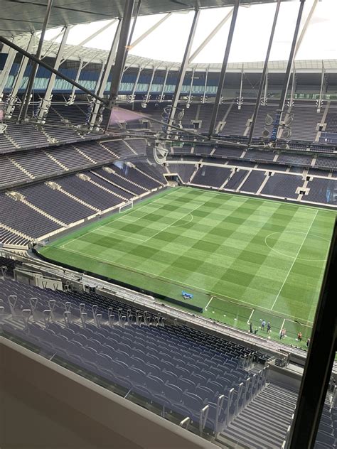 Spurs 홈 키트 2021/22에는 스퍼스 홈 셔츠, 반바지 및 양말이 포함되어 있습니다. 토트넘핫스퍼스타디움투어 - 음식/여행 - 에펨코리아
