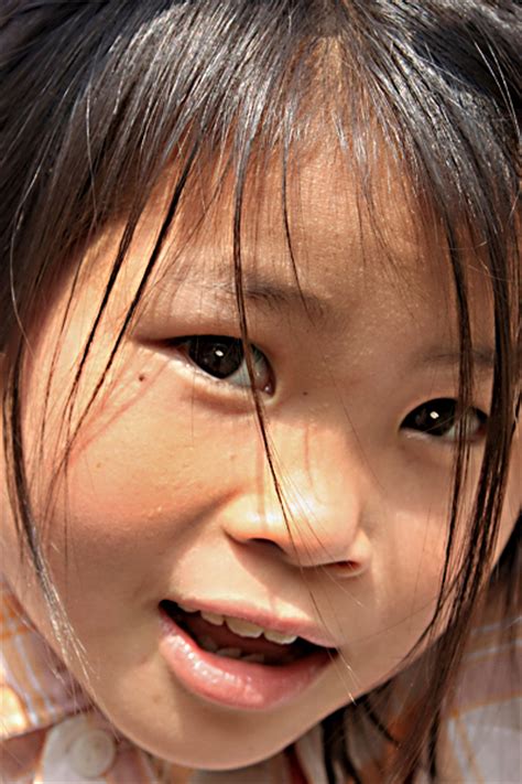 vietnamesisches schulmädchen foto and bild kinder portraits gesichter bilder auf fotocommunity