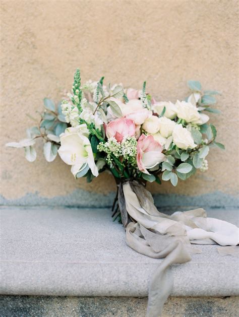 This Couple Proves When You Know You Know Wedding Bridal Bouquets