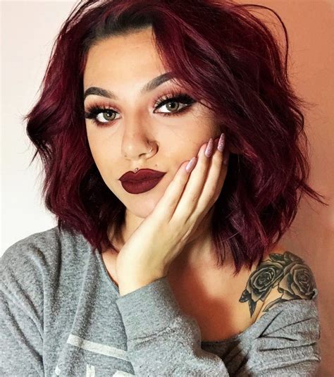 Check Out These 30 Edgy Hair Color Ideas And Their Makeup Looks Get