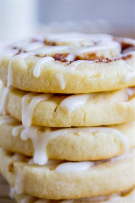 But a steady diet of tuna prepared eating a large quantity once or eating smaller amounts regularly can cause onion poisoning. Cinnamon Roll Sugar Cookies - The Food Charlatan