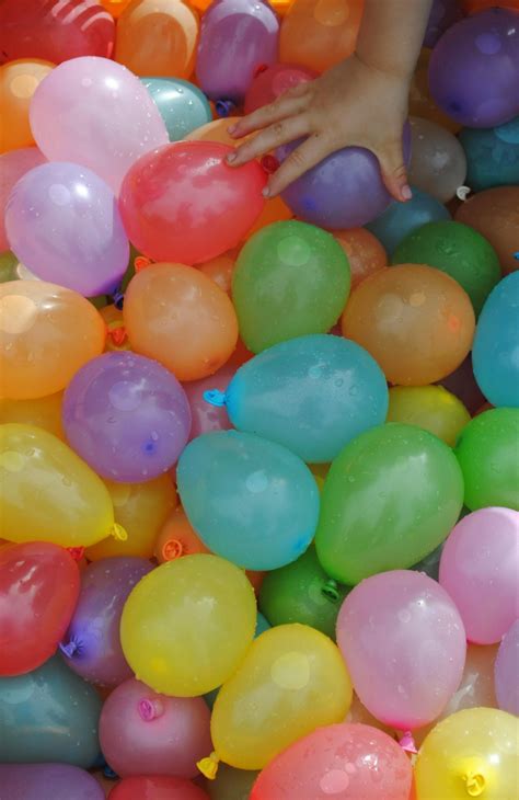 gambar balon basah makanan warna warna warni pencuci mulut mainan kesenangan ulang