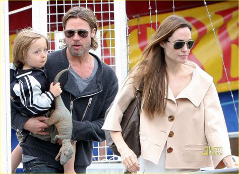 Approximately 250 knox leon jolie pitt photos available for licensing. Miniature celebrity!: KNOX LEON AND VIVIENNE MARCHELINE ...