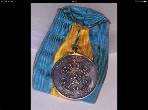 Dit grootkruis werd sinds 1815 ongeveer vijftigmaal verleend. Trouwe dienst kustwacht, zeer zeldzame medaille. | Abzeichen, Medaillen