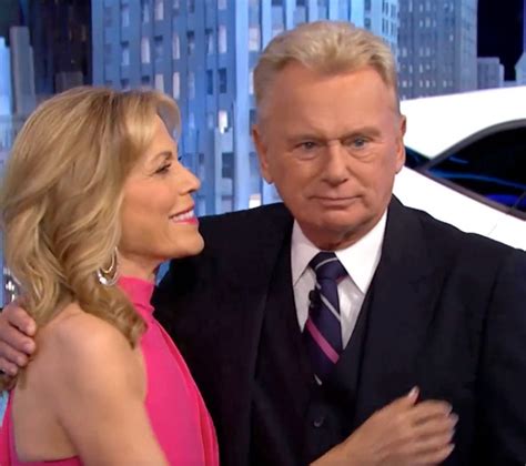 Wheel Of Fortune S Vanna White Breaks Down In Tears During Behind The