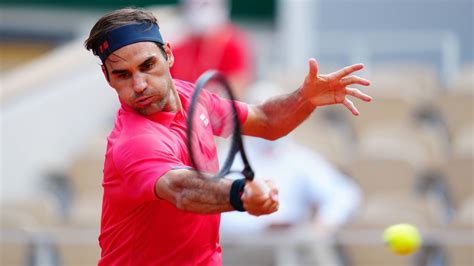 Federer Powers Into Roland Garros Third Round Sports Pundit
