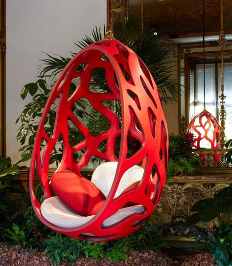 Check out our louis vuitton chair selection for the very best in unique or custom, handmade pieces from our desk chairs shops. Louis Vuitton, Cocoon dei fratelli Campana (com imagens ...